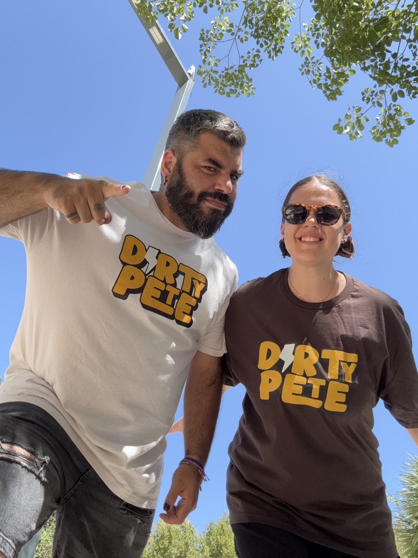 CAMISETA DIRTY PETE LOGO